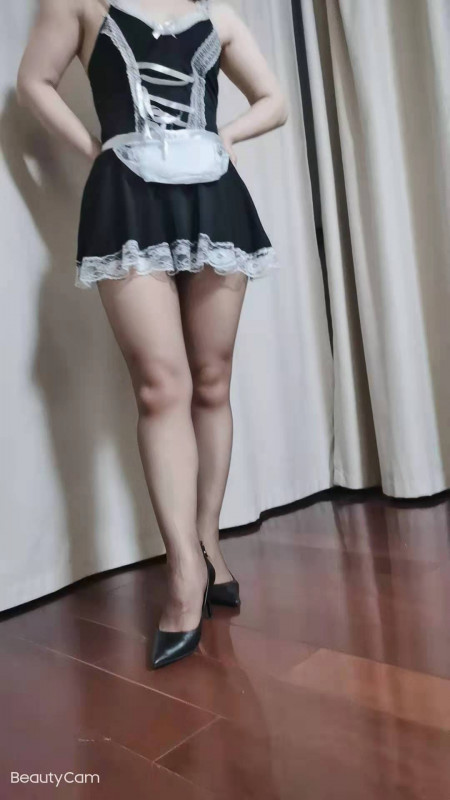 新到三亚的良家少妇